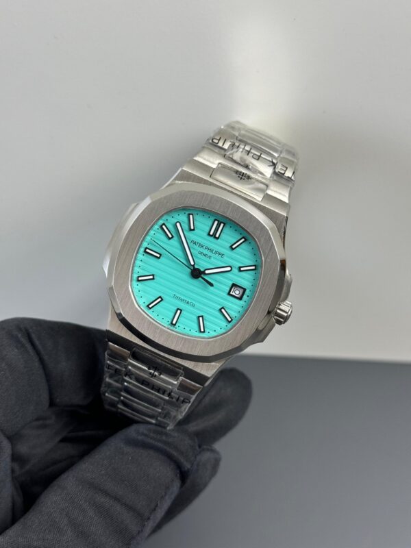 PATEK Philipe Nautilus Turkuaz